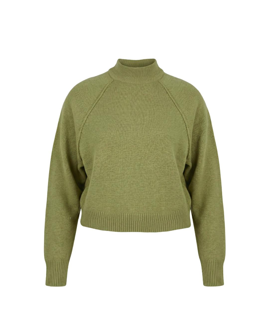 Raglan long sleeve pullover